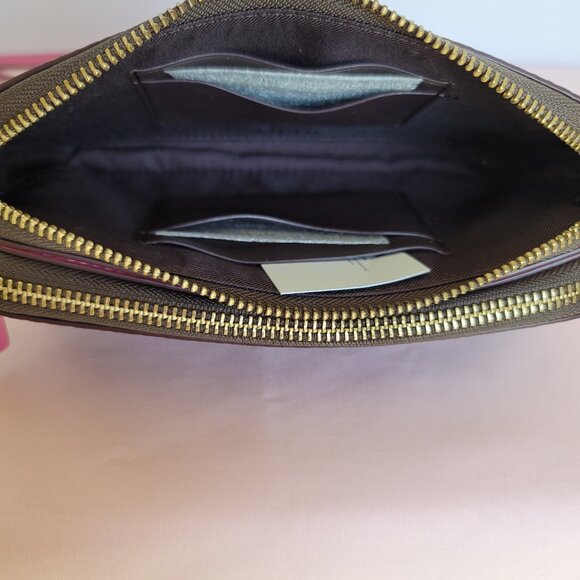 COACH Kira Horse And Carriage Canvas & Leather Crossbody-Truffle Petunia color ⭐ - Picture 12 of 16